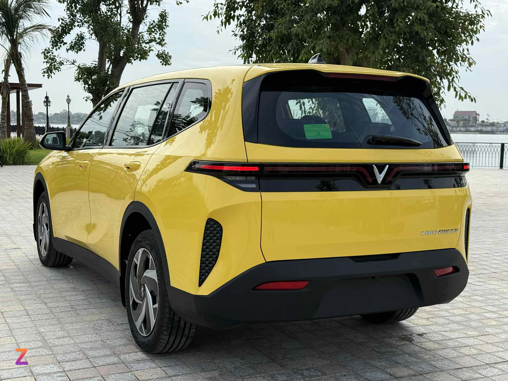 5811D46A D682 4E07 9713 F23C1E73F42810 vinfast limogreen sonpham znews VinFast Limo Green đứng ở đâu trong nhóm 3 xe MPV điển hình tại Việt Nam?