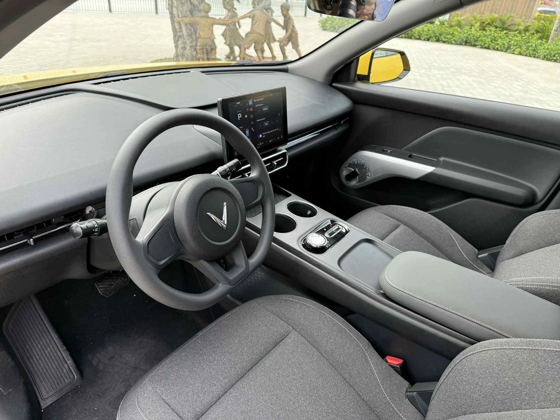 E693FB52 CAFB 4440 818E A4969EB42E30 VinFast Limo Green đứng ở đâu trong nhóm 3 xe MPV điển hình tại Việt Nam?