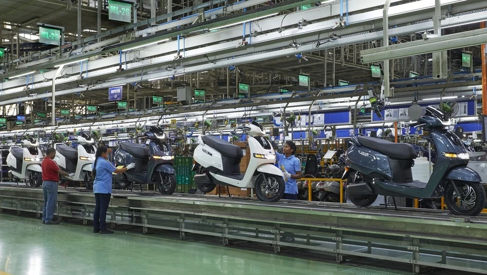 img less 1700484524255 170048453 1 Việt Nam là thị trường xe máy điện lớn thứ 3 thế giới