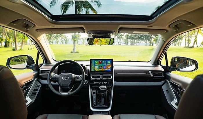 toyota innova cross ban chay nha VinFast Limo Green đứng ở đâu trong nhóm 3 xe MPV điển hình tại Việt Nam?