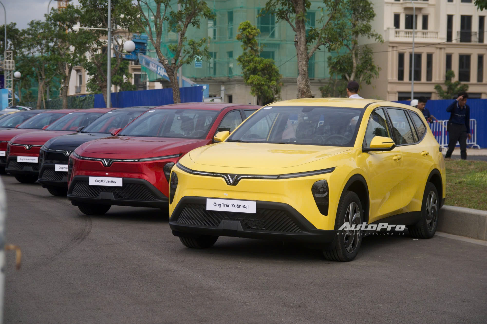 vinfast limo green 1754455009371 1754455009799891222721 1756430092488 17564300937582007207065 Loạt xe mới ra mắt Việt Nam tháng 8: Quá nửa là xe điện, nhiều mẫu xe lần đầu ra mắt, có mẫu sắp khai tử ở nước ngoài