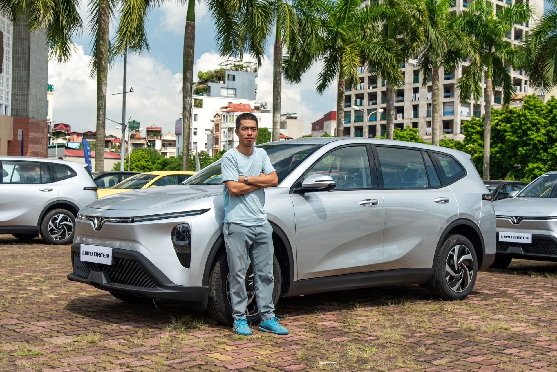 4 250 chiếc VinFast Limo Green đồng loạt được bàn giao khắp 3 miền