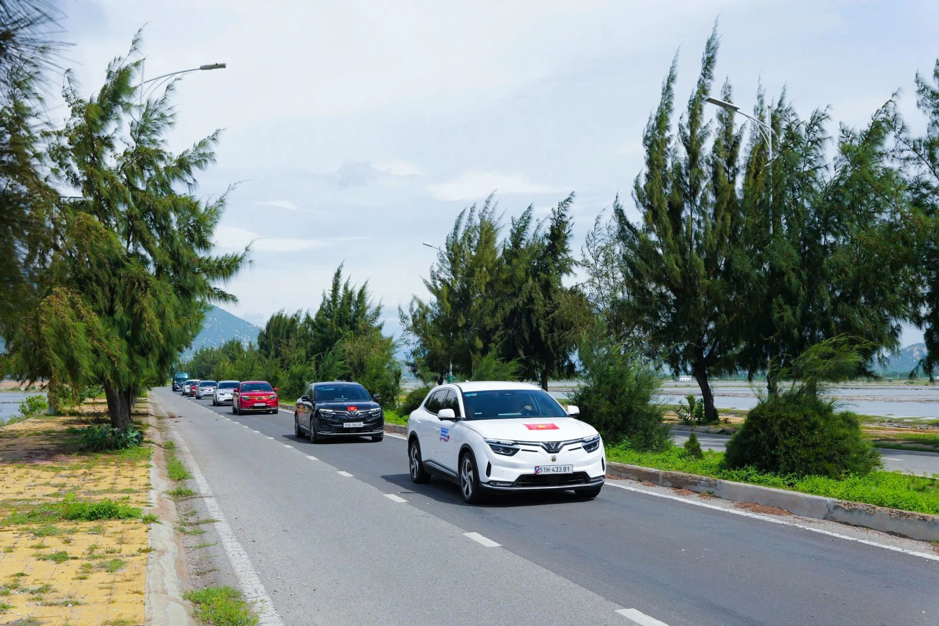 A2 2 200 ôtô VinFast khởi hành xuyên Việt trong hành trình Wonder Trip 2025