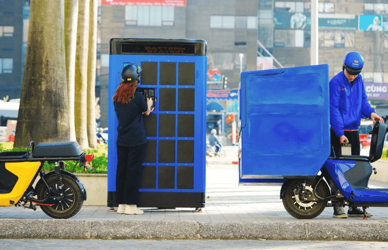 Xe máy điện nào hiệu quả trong cuộc đua trạm đổi pin? - 19/9/2025