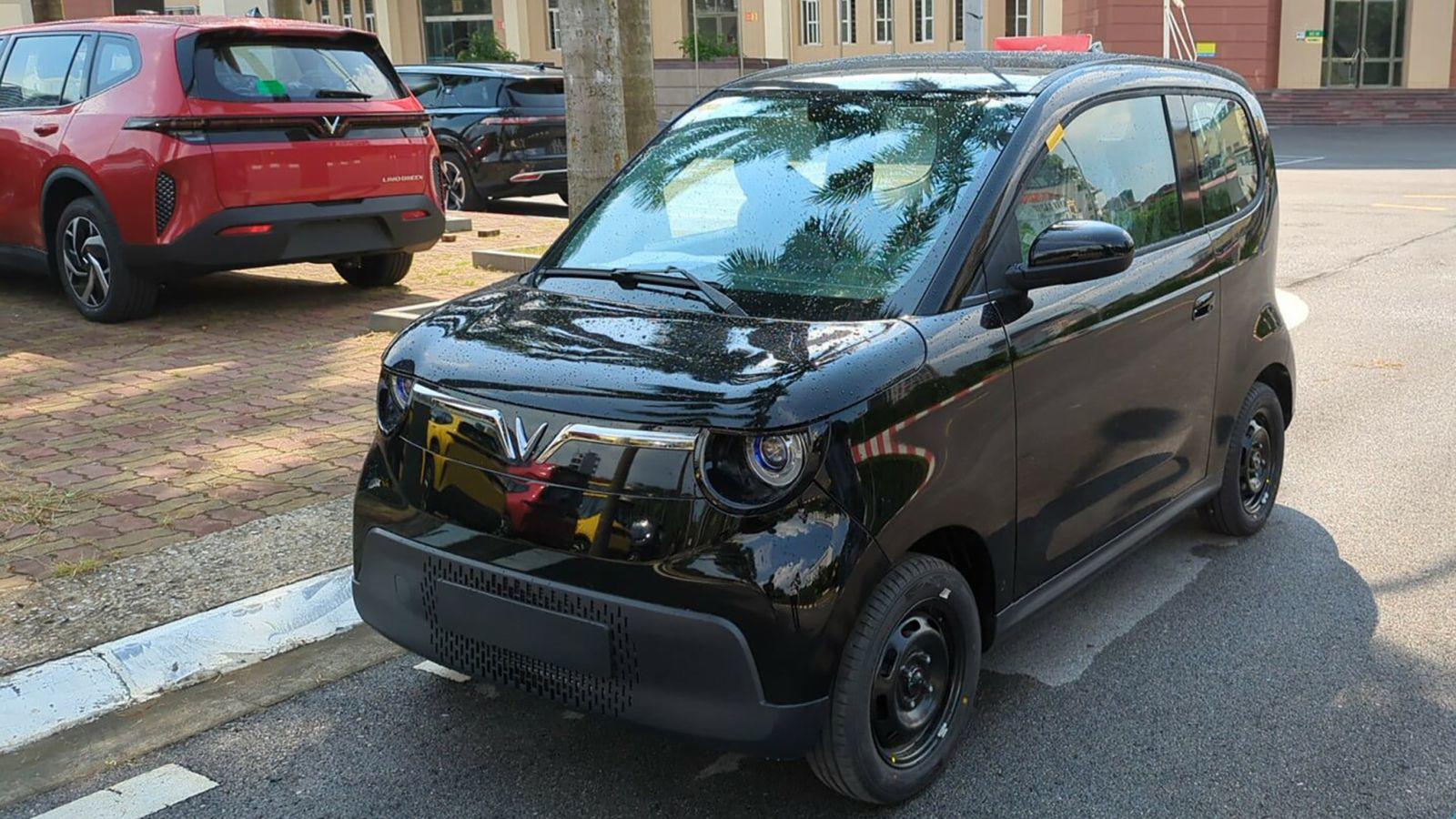 m 2 1758560918 725 width1600height900 1 Xe VinFast Minio Green xuất hiện trên đường phố Hà Nội