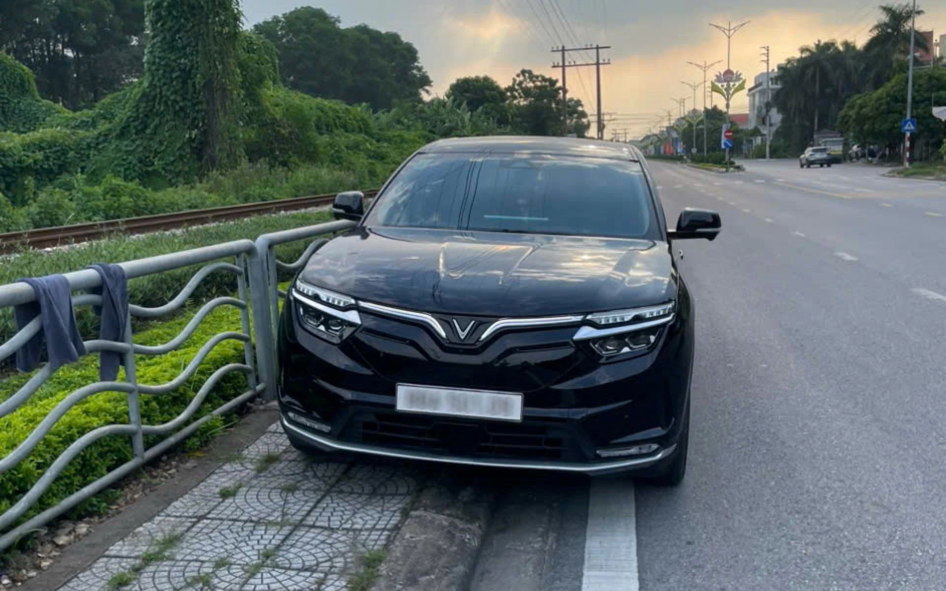 Chủ xe Vinfast VF 8 tại Tam Đảo nói gì khi lái hơn 7.000 km/tháng 25 Chủ xe Vinfast VF 8 tại Tam Đảo nói gì khi lái hơn 7.000 km/tháng 1 1 Chủ xe Vinfast VF 8 tại Tam Đảo nói gì khi lái hơn 7.000 km/tháng