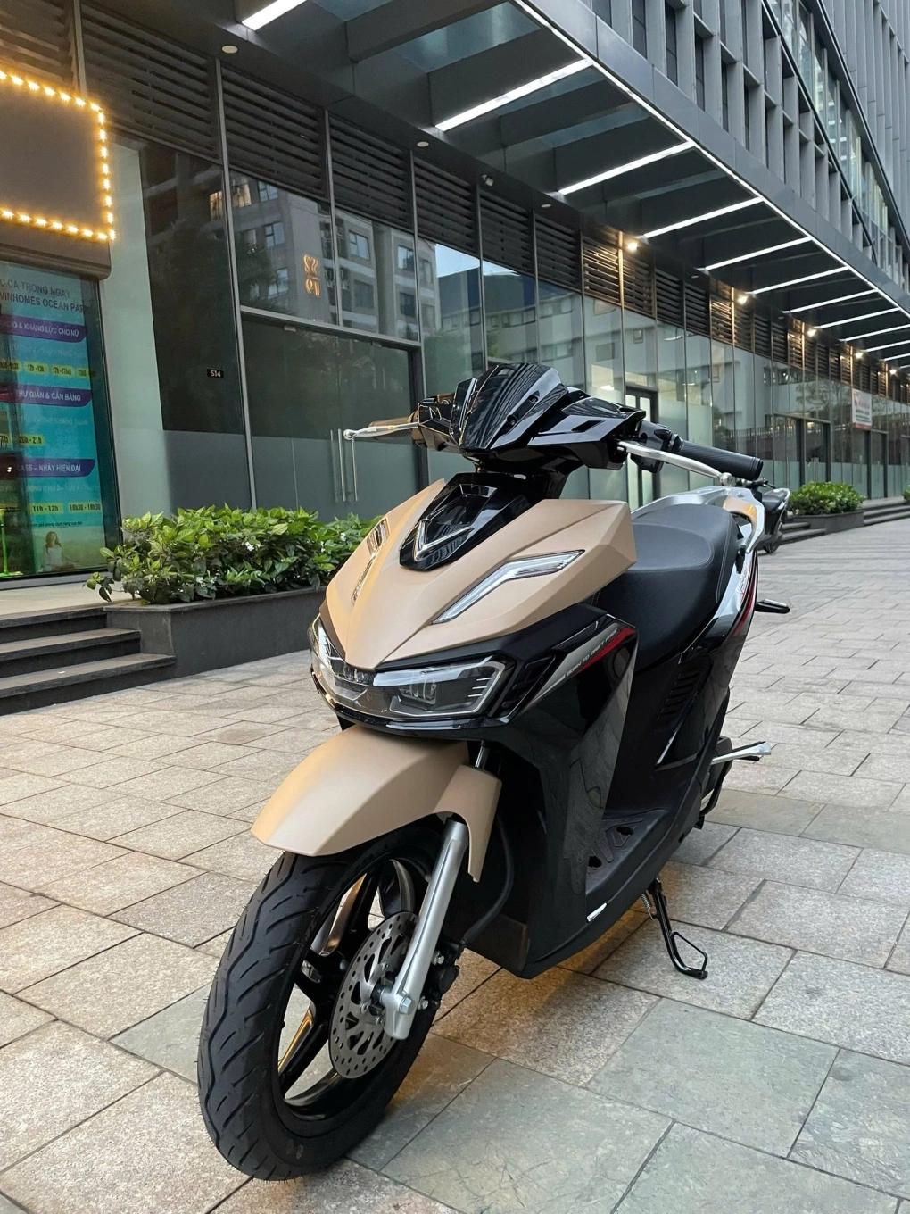 653703025 2317455392079479 470 2259 7841 1773761050 3/2026 - Xe máy điện VinFast Viper lộ ảnh thực tế